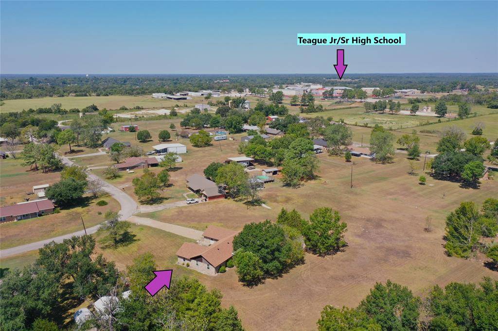 Teague, TX 75860,208 Juliet ST