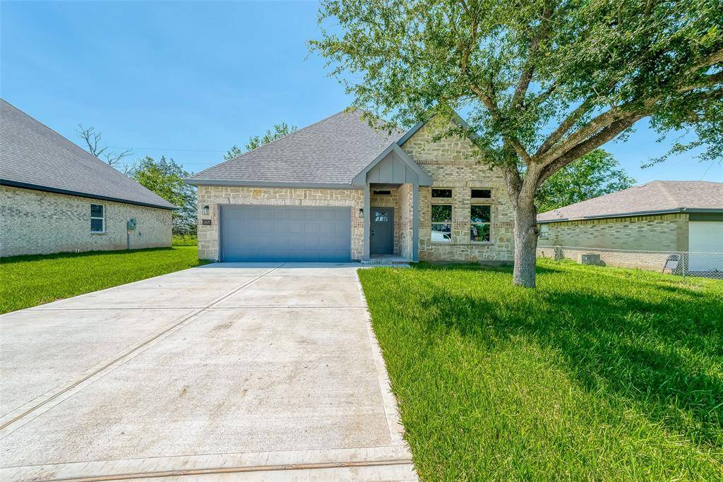 Needville, TX 77461,3639 Needville AVE