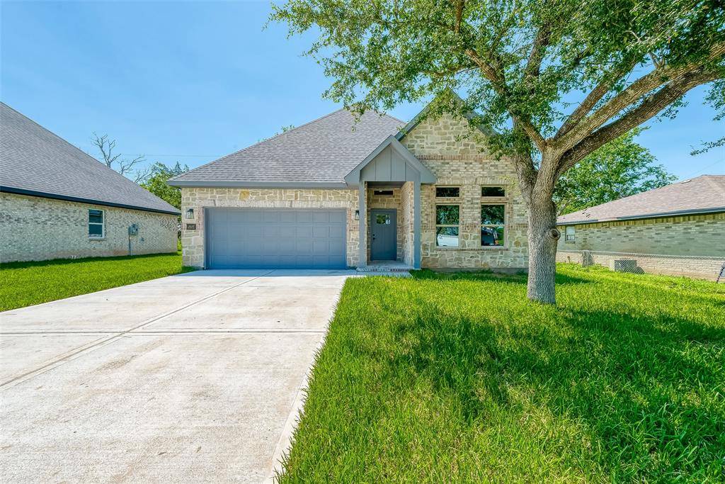 Needville, TX 77461,3639 Needville AVE