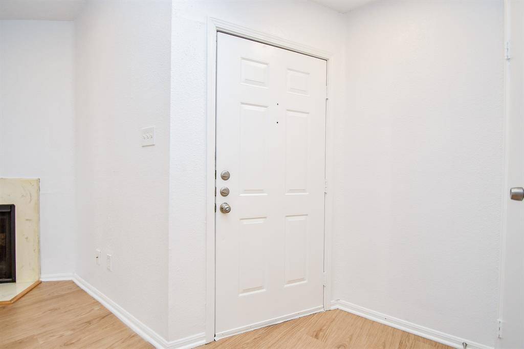 Houston, TX 77042,11201 Lynbrook DR #3823