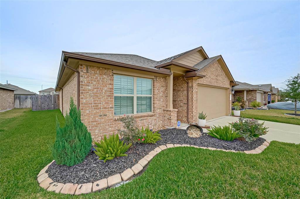 Rosharon, TX 77583,515 Poppy Field CT