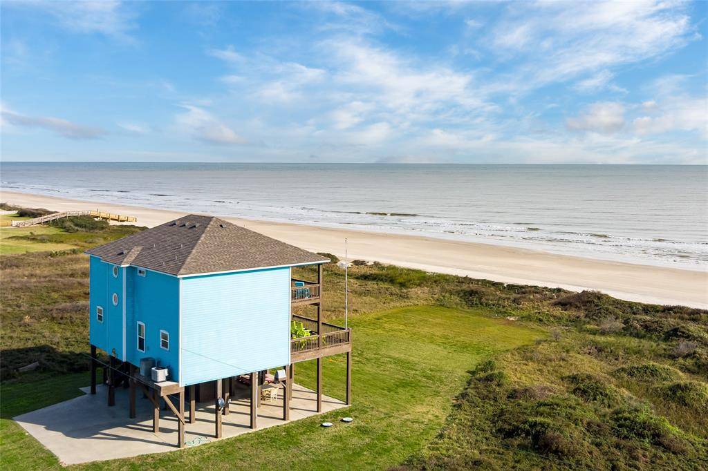 Crystal Beach, TX 77650,3180 Gulf Castle DR