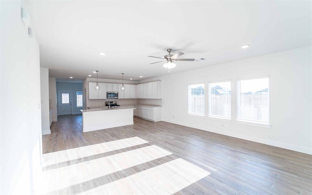 Dayton, TX 77535,646 Escondido DR
