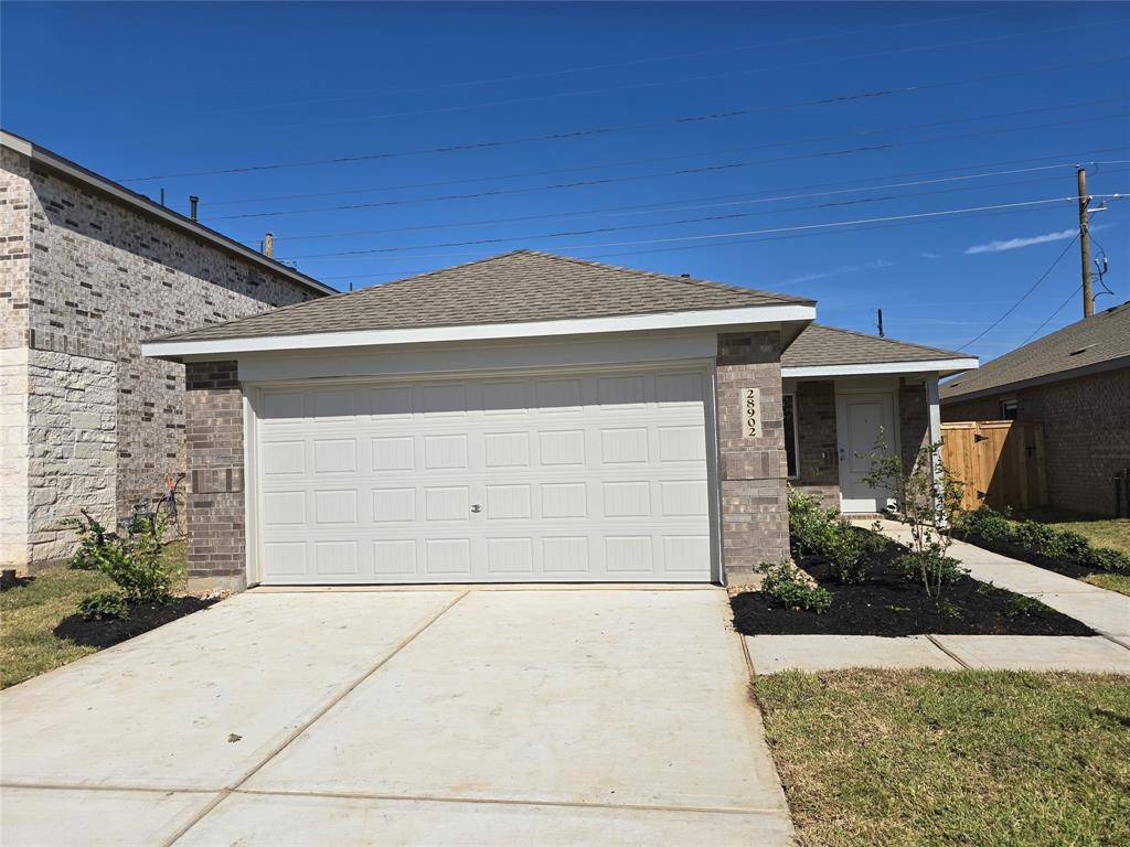 Crosby, TX 77532,18502 Autumn Heights LN