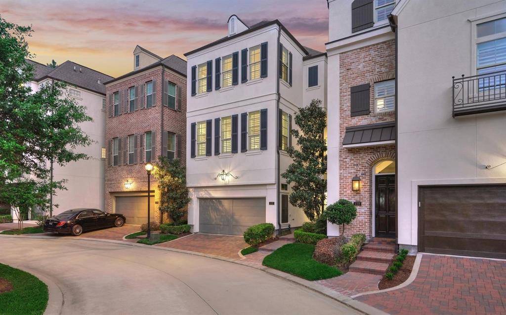The Woodlands, TX 77380,122 Gateway Park PL