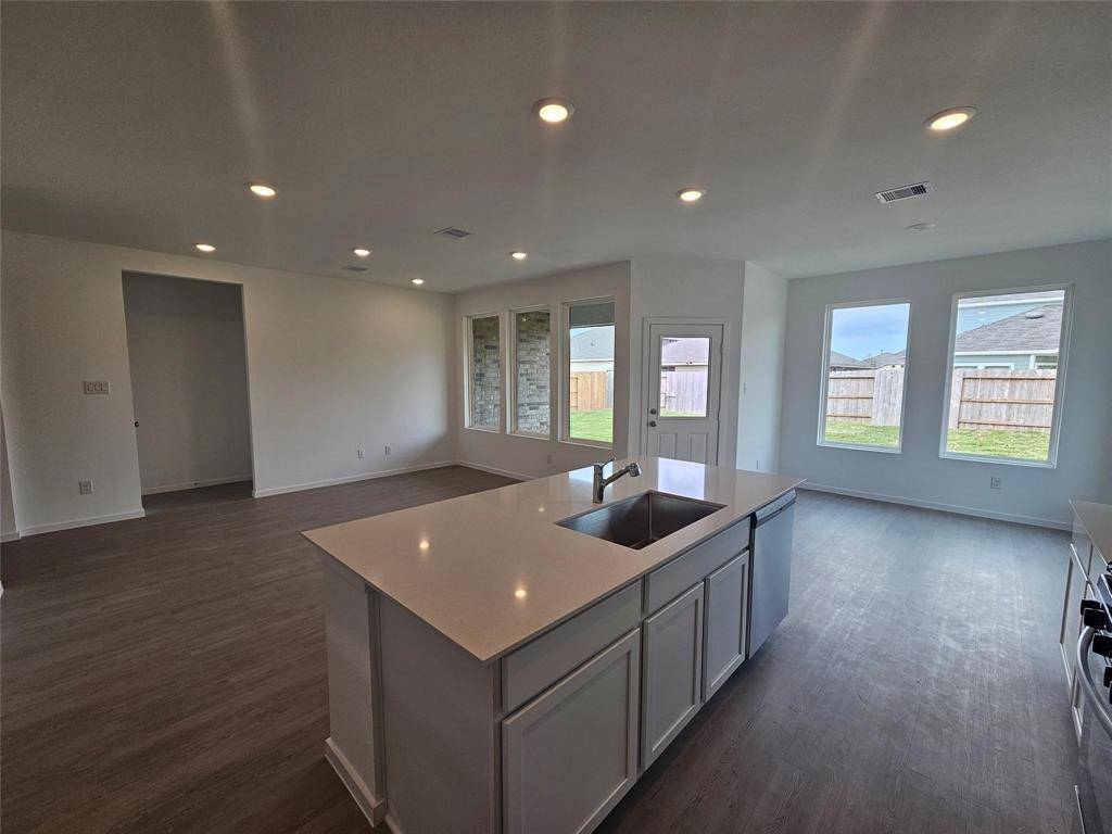 Rosharon, TX 77583,2507 Ocean Jasper DR