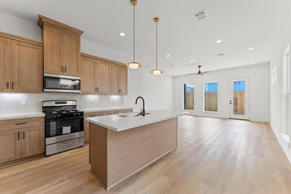 Houston, TX 77021,6703 Del Rio ST