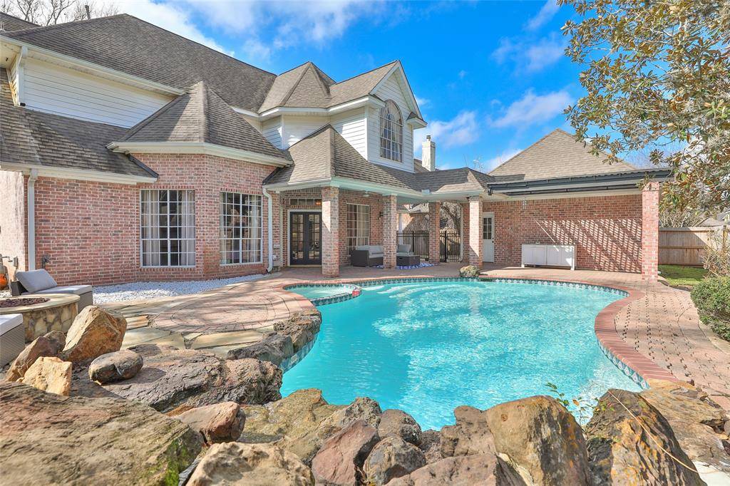 Sugar Land, TX 77479,7531 Old Bridge CT