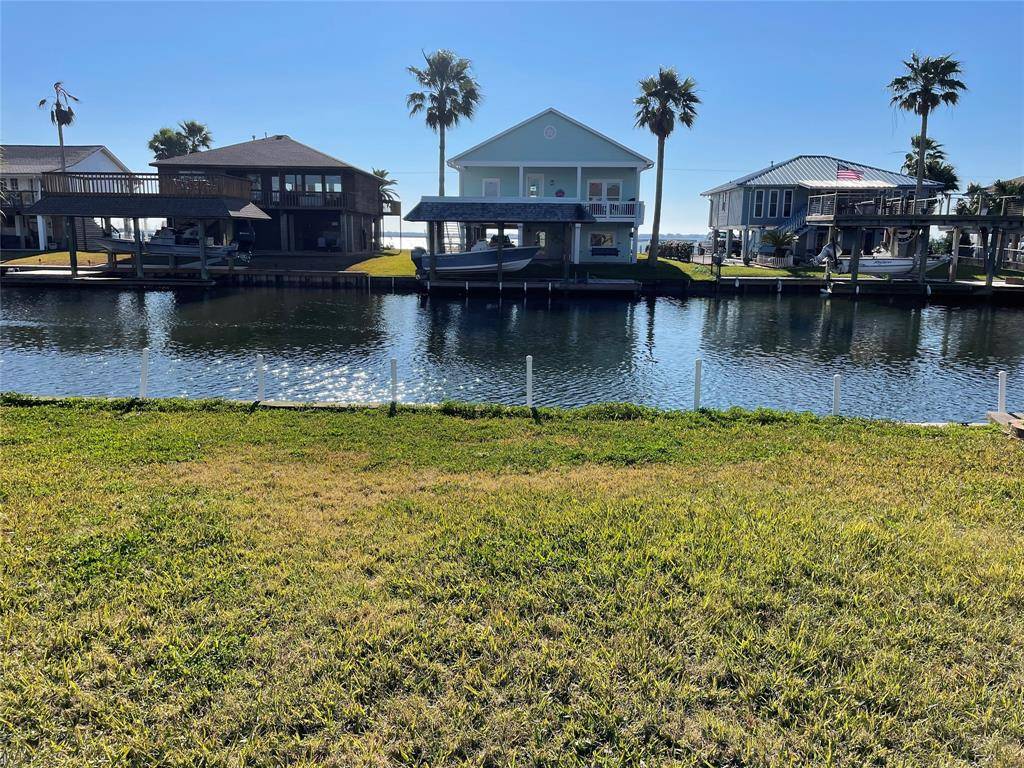 Bayou Vista, TX 77563,1241 Sailfish ST