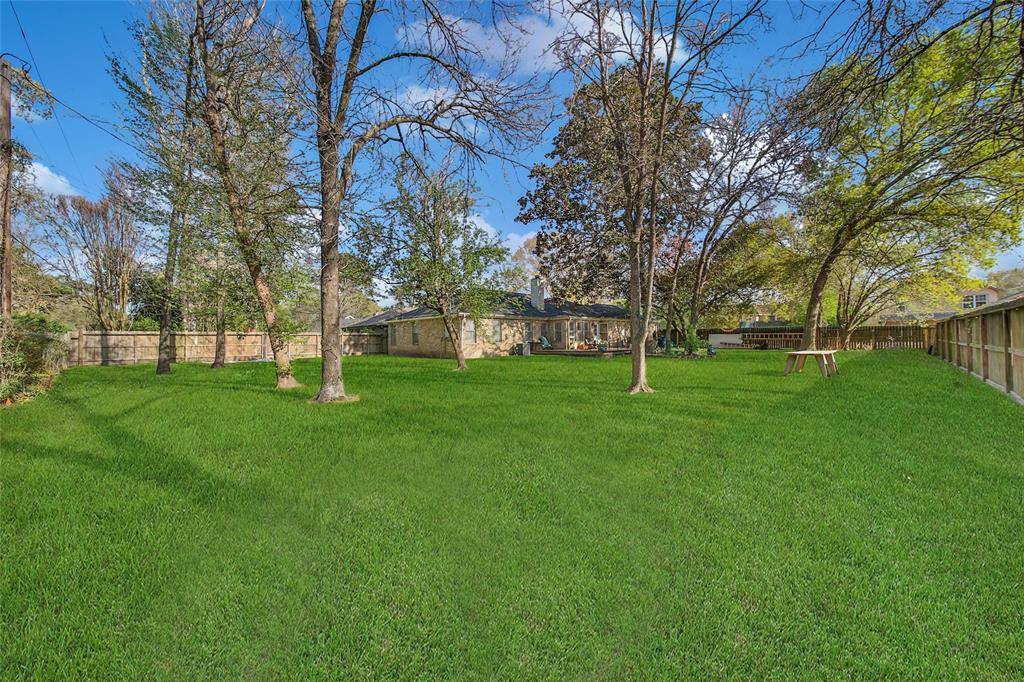 Conroe, TX 77302,595 Mosswood DR