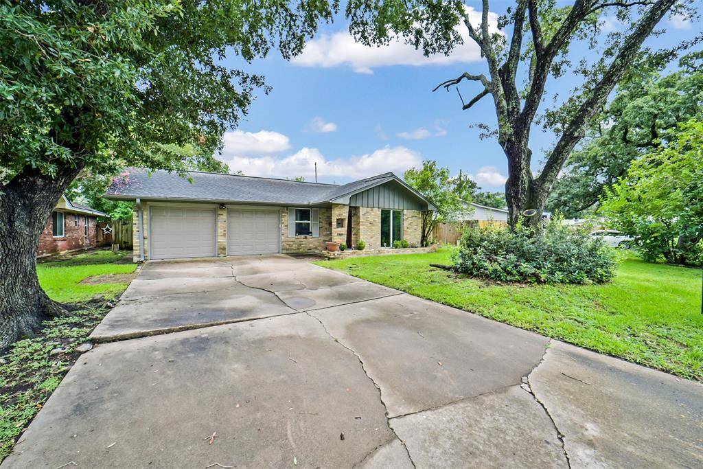 Houston, TX 77043,10519 Brinwood DR