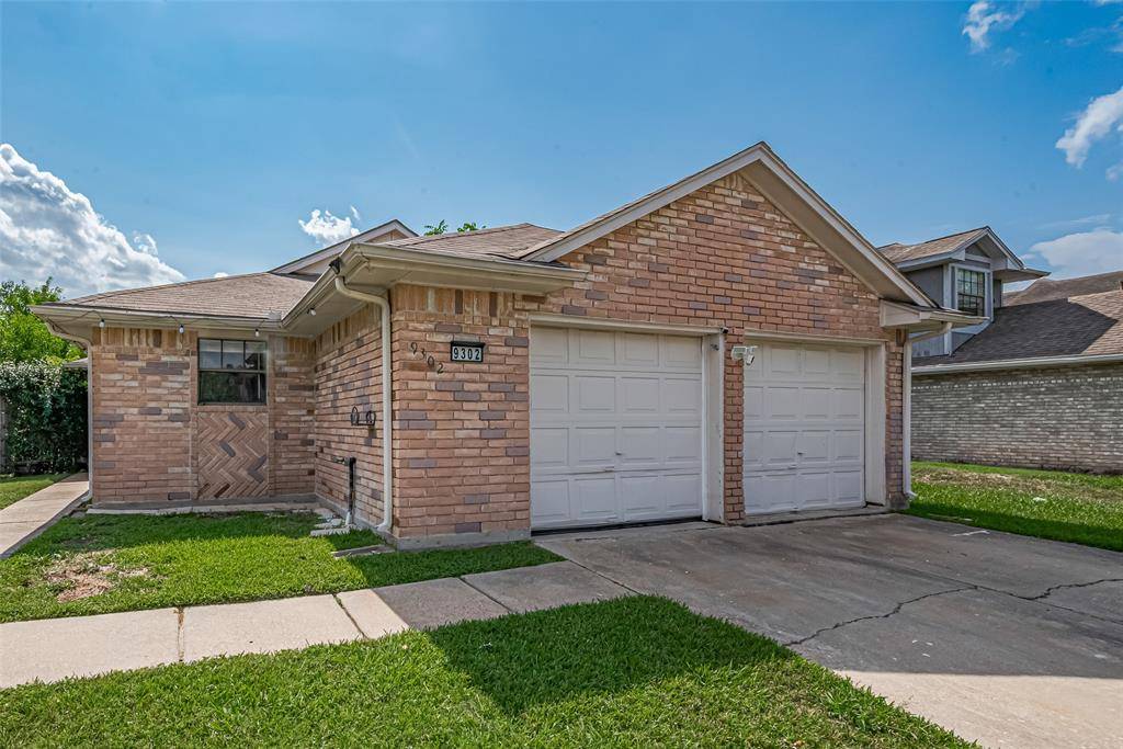 Houston, TX 77083,9302 Bristlebrook DR