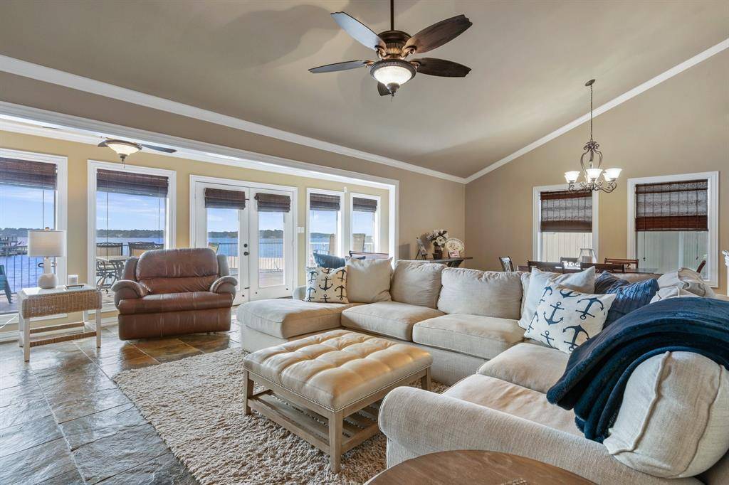 Montgomery, TX 77356,48 Lakeview VLG #48