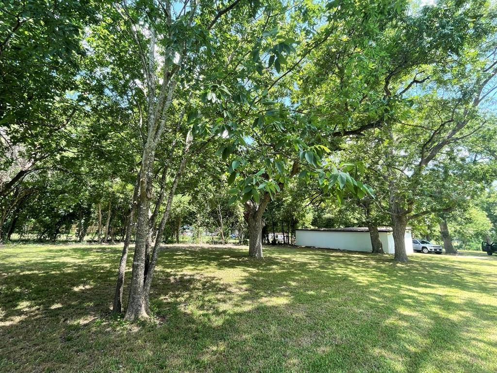 Seguin, TX 78155,182 Guadalupe River DR