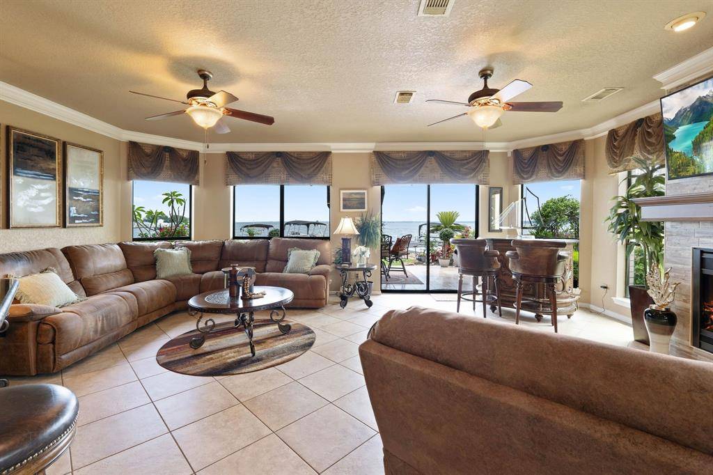 Willis, TX 77318,2117 Gunwale CIR