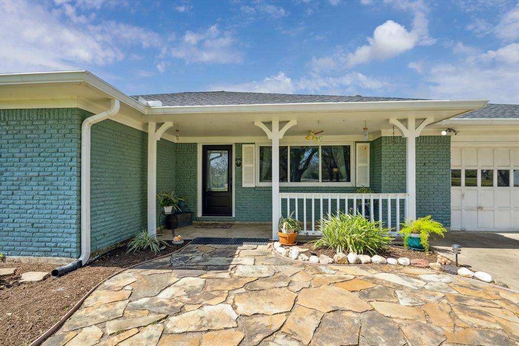 Angleton, TX 77515,625 County Road 340