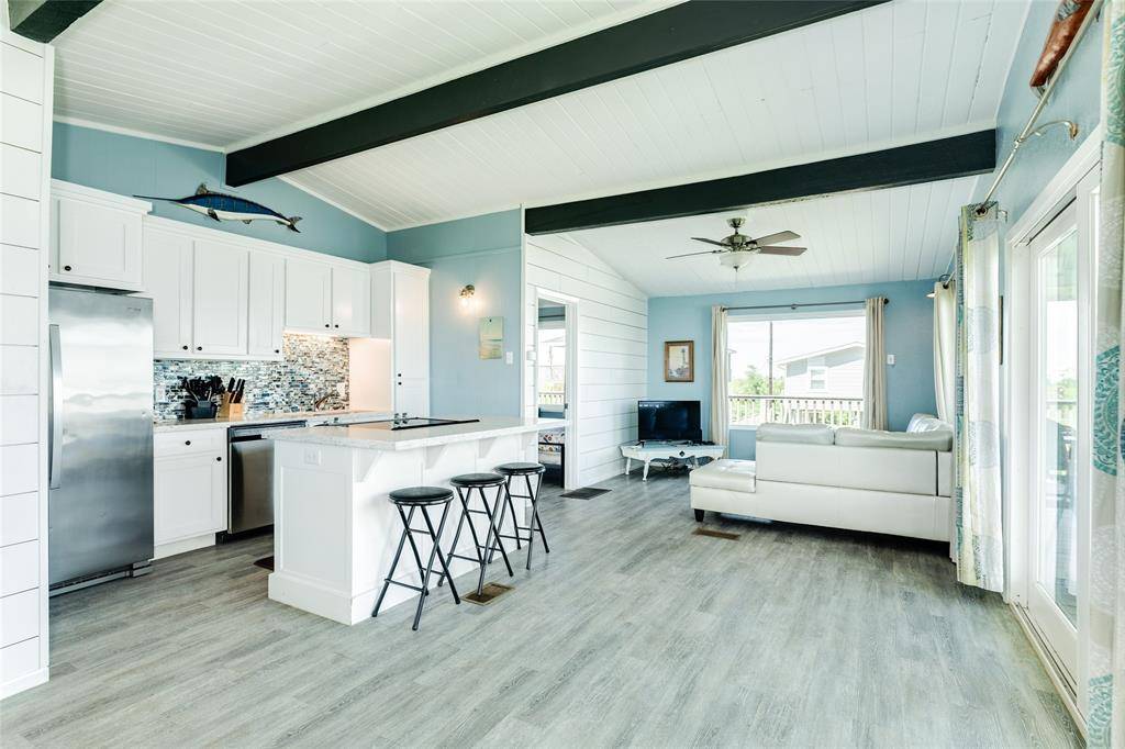 Galveston, TX 77554,4022 San Jacinto DR