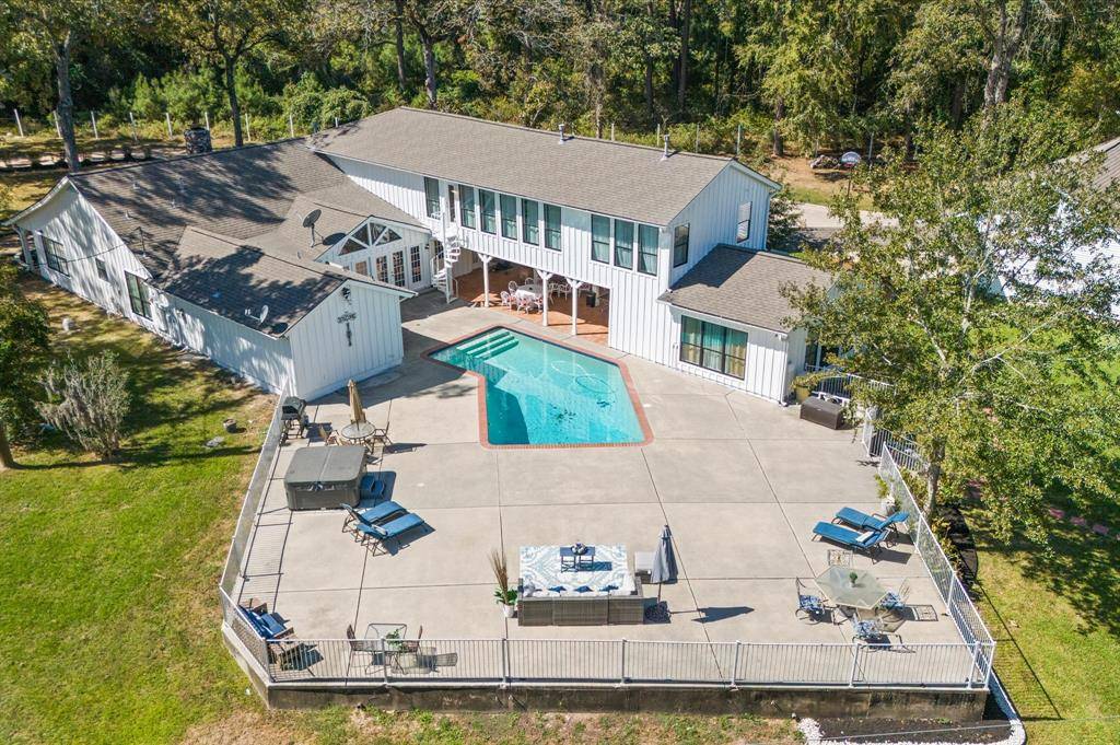 Magnolia, TX 77354,8402 Matthews LN