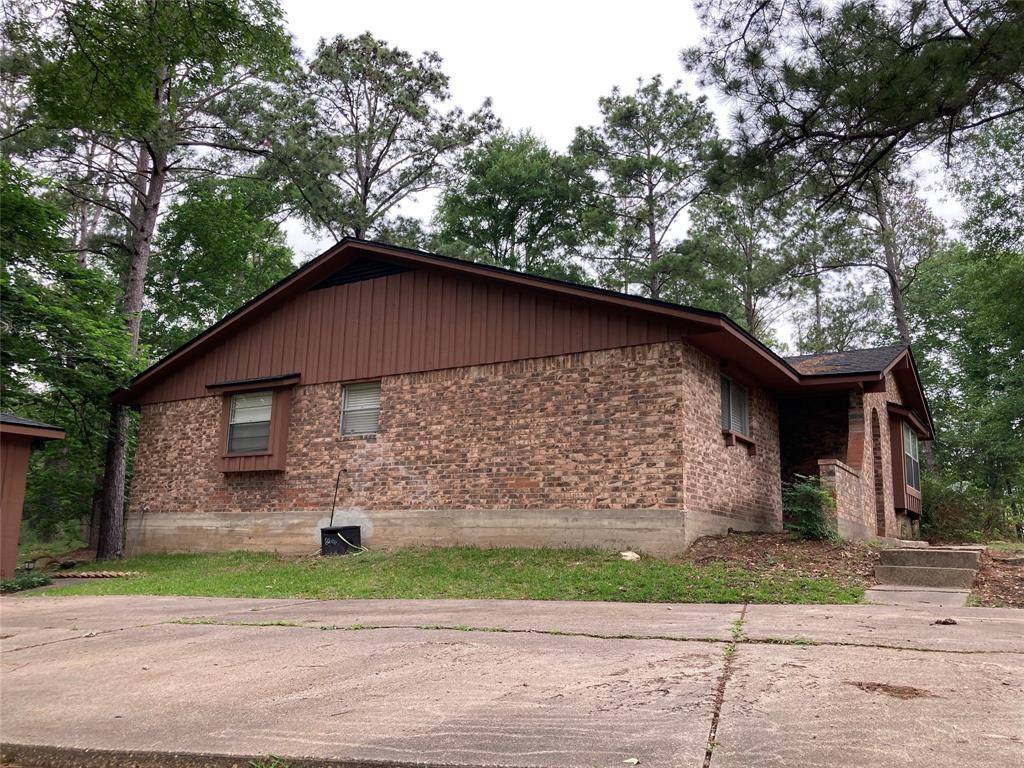 Coldspring, TX 77331,140 S Pine Harbour DR