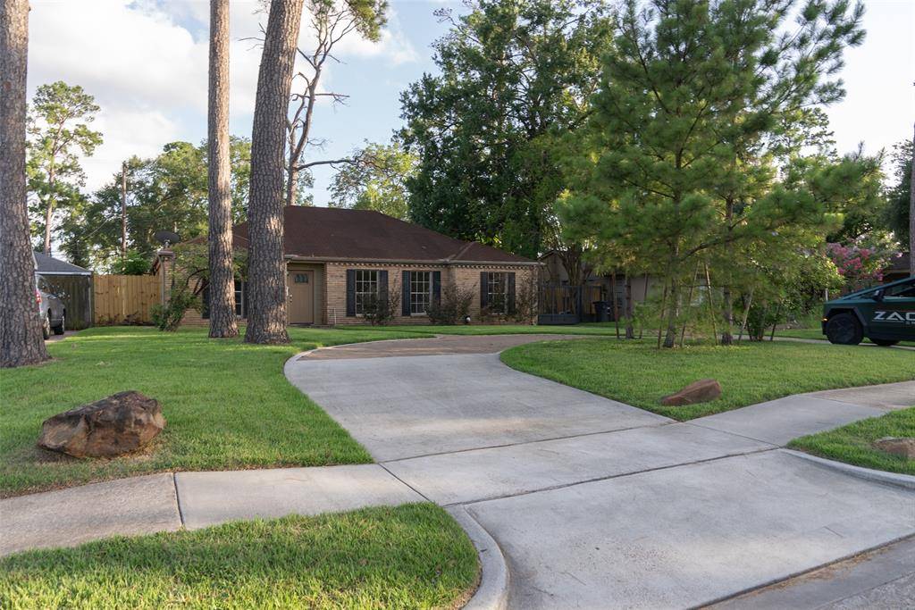 Houston, TX 77055,10023 Westview DR