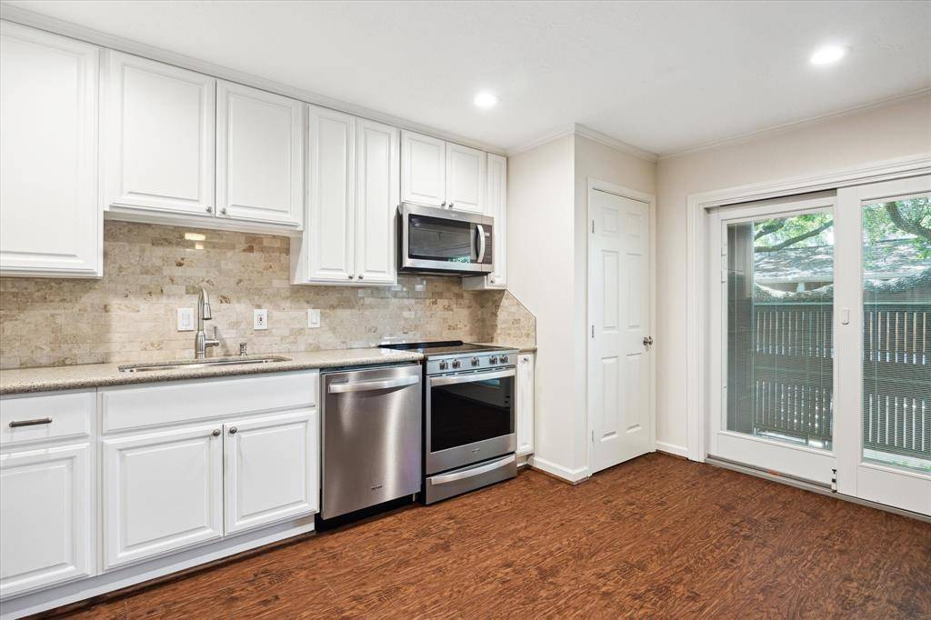 Houston, TX 77027,3920 W Alabama ST #8
