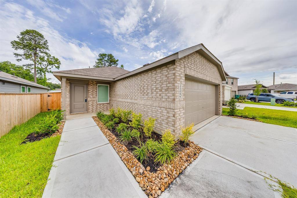 New Caney, TX 77357,21099 Santopadre ST