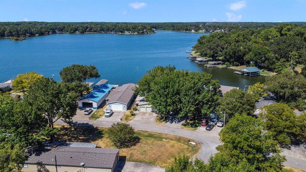 Willis, TX 77318,14208 Shadow Bay DR