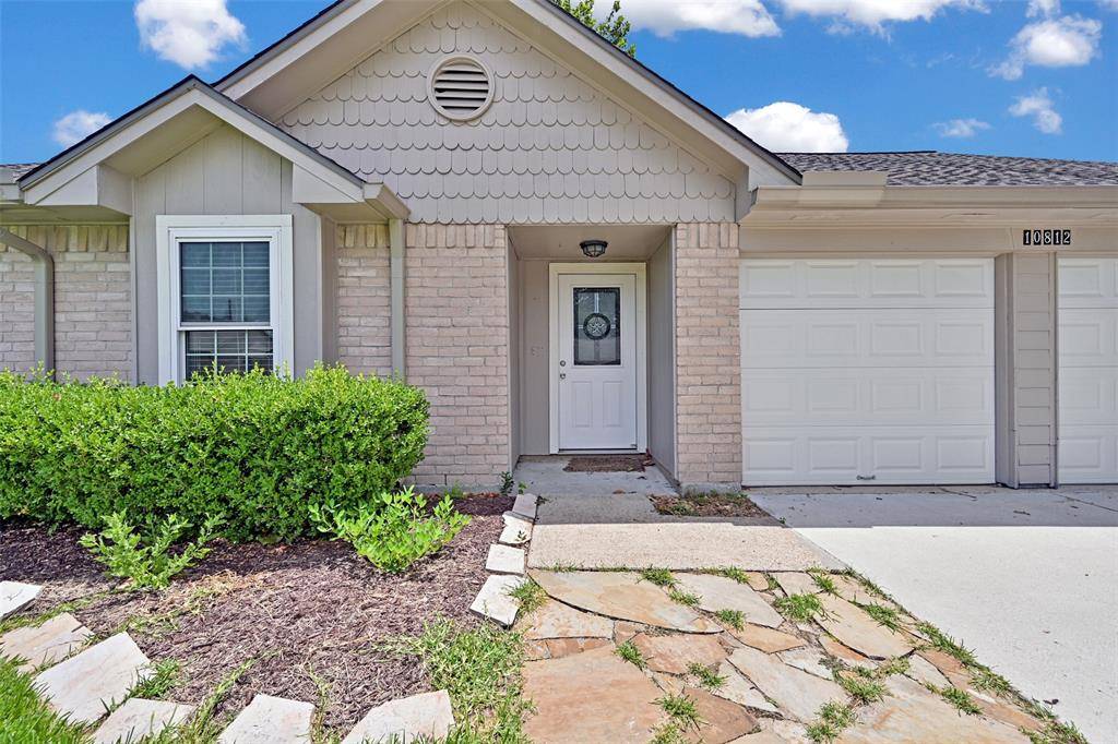 La Porte, TX 77571,10812 Collingswood DR