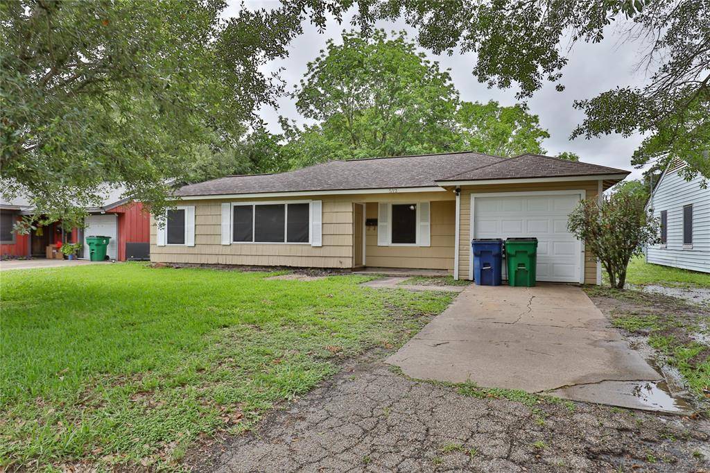 Angleton, TX 77515,512 Evans ST