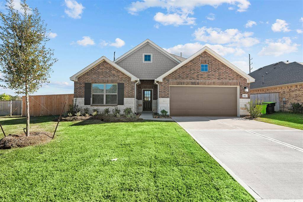 Magnolia, TX 77354,350 Flower Reed CT