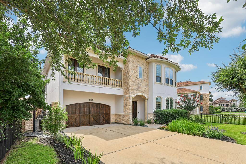 Houston, TX 77056,5533 Navarro ST