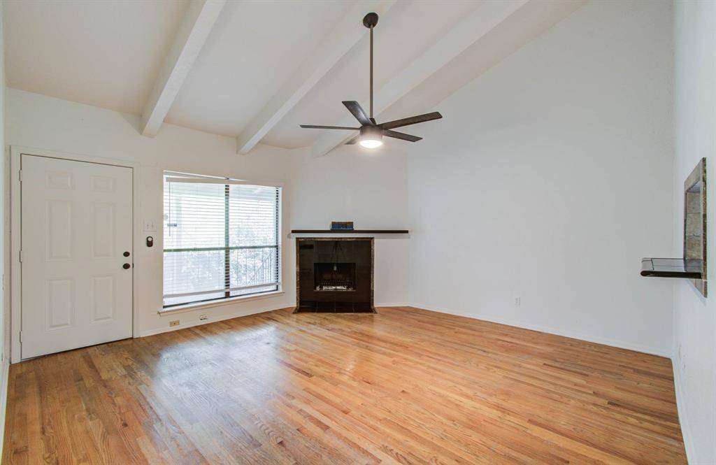 Houston, TX 77057,5711 Sugar Hill DR #108