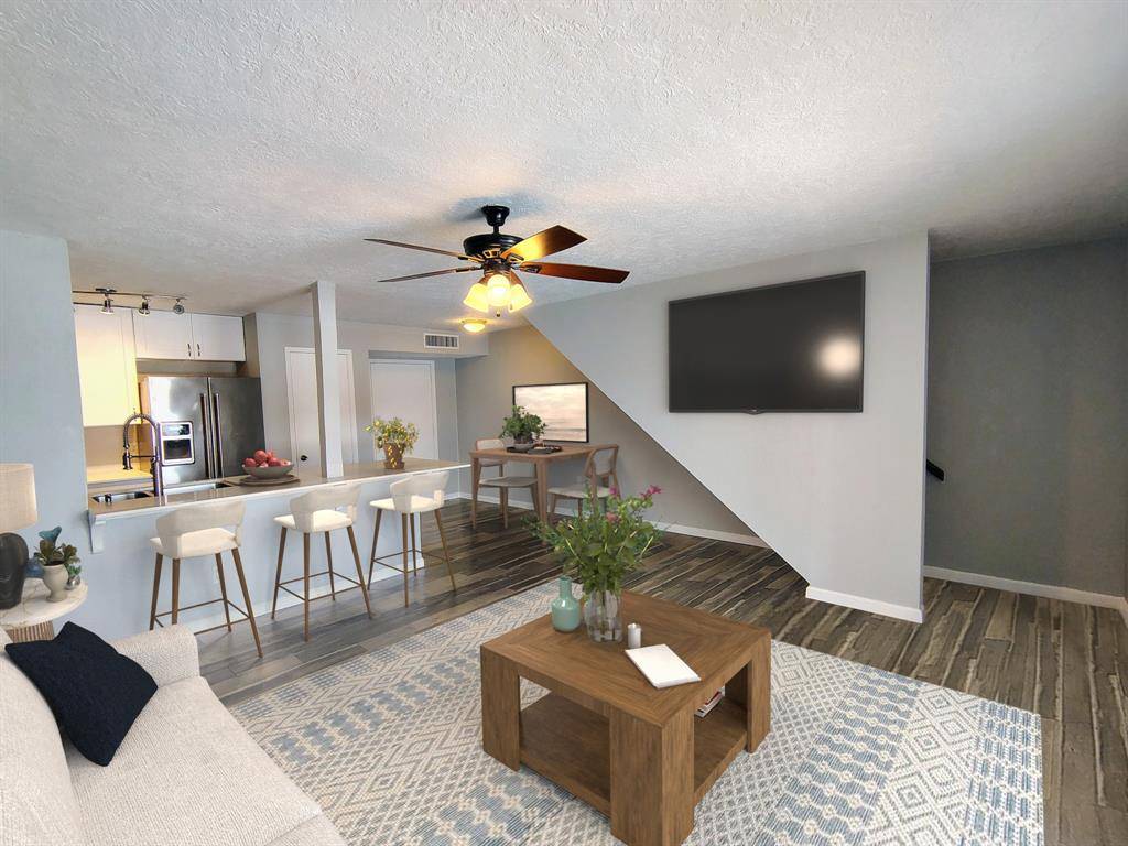 Seabrook, TX 77586,205 Yacht Club LN #205