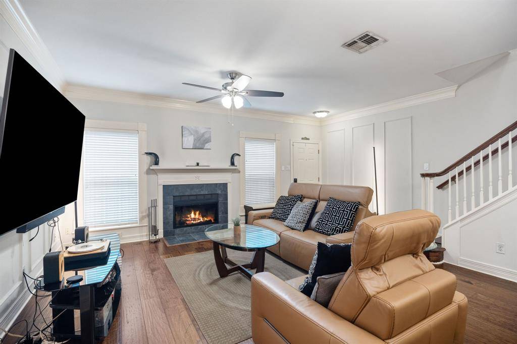 Houston, TX 77063,4001 Tanglewilde ST #1103