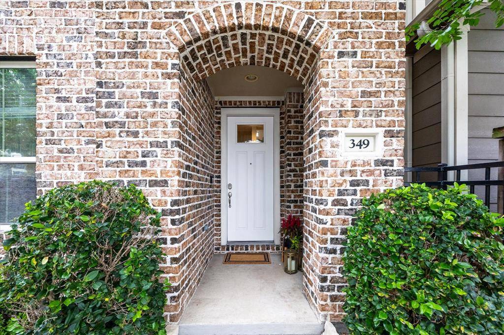 Houston, TX 77008,349 W 26th ST