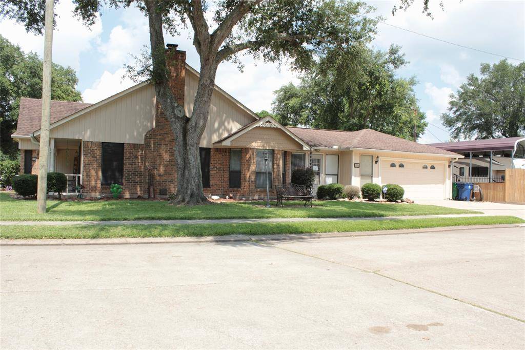 Angleton, TX 77515,35 Alexander CT