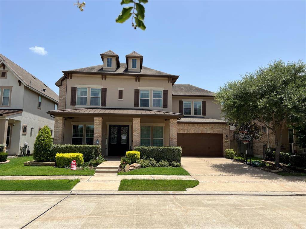 Sugar Land, TX 77479,711 Charleston Heights LN