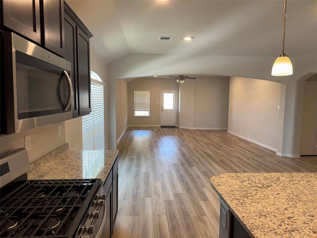 Brenham, TX 77833,1116 Fannin ST