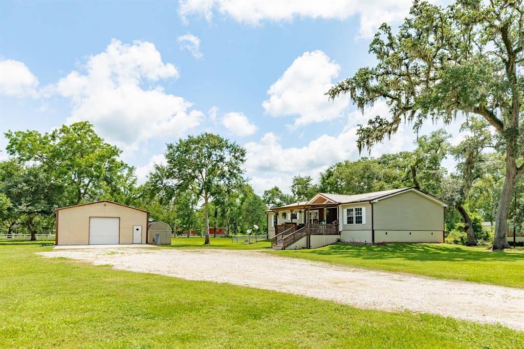 Angleton, TX 77515,178 Brazos Dr
