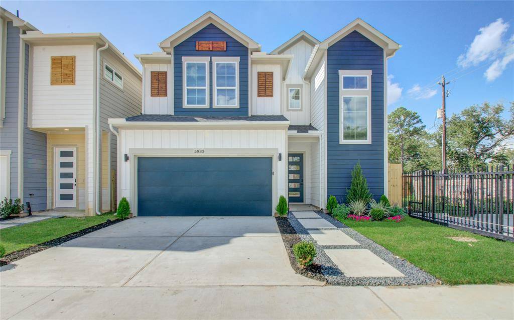 Houston, TX 77091,5827 Highland Sky LN