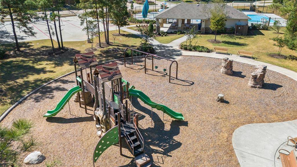 New Caney, TX 77357,18221 Descartes ST