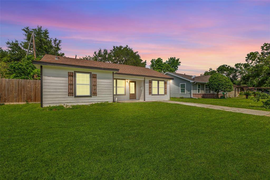 Pasadena, TX 77502,2032 Vince ST
