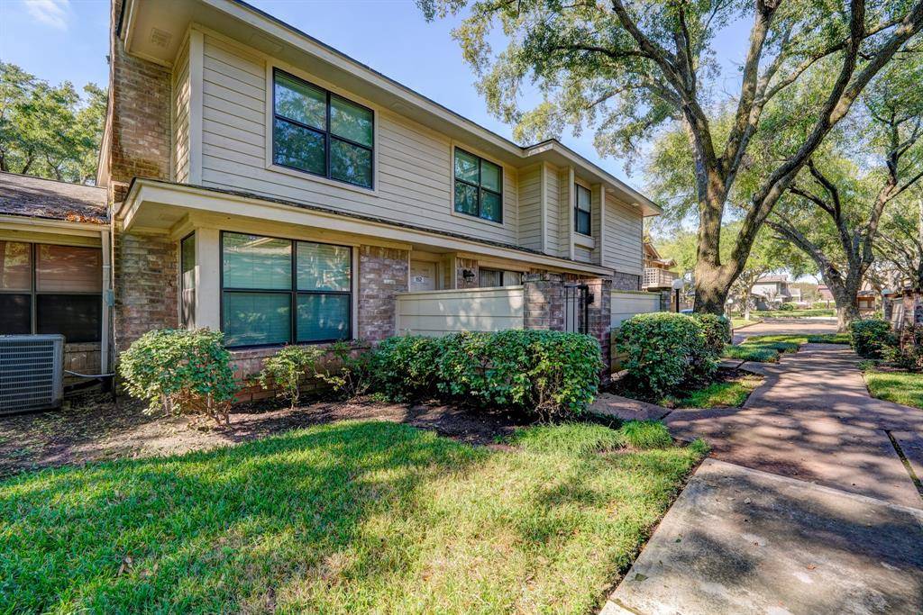 Sugar Land, TX 77479,2711 Grants Lake BLVD #152