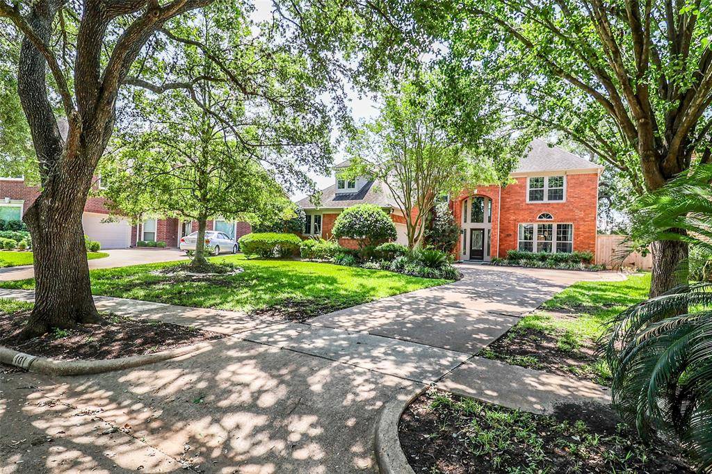 Sugar Land, TX 77478,101 N Hall DR