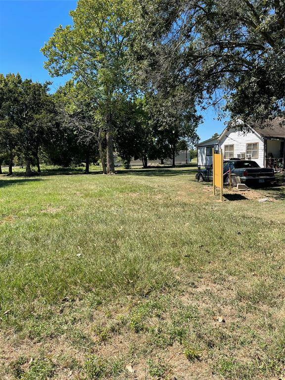 Hempstead, TX 77445,00 1st ST