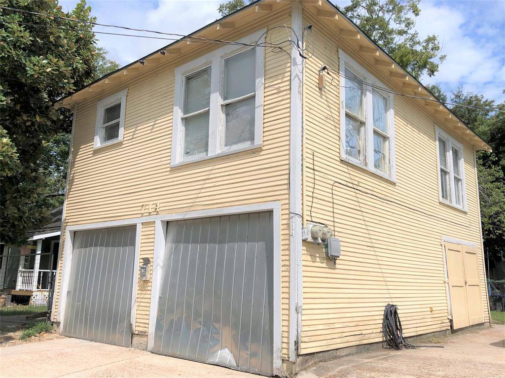 Baytown, TX 77520,714 N 1st ST