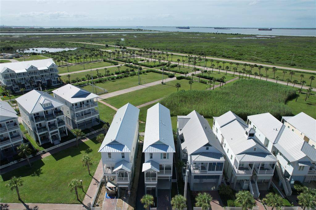 Galveston, TX 77550,2604 E Seaside DR
