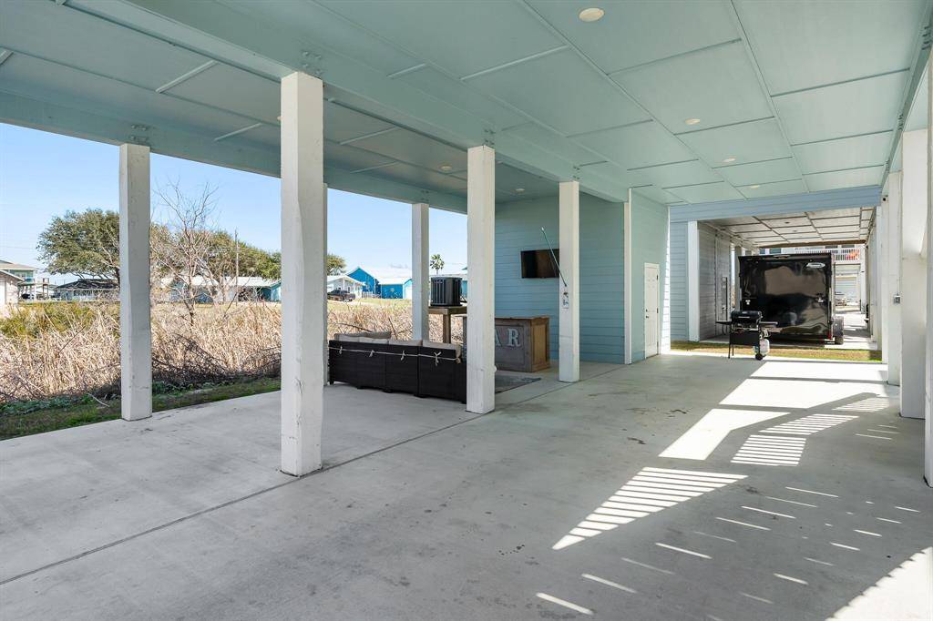 Rockport, TX 78382,111 Rainbow Reef