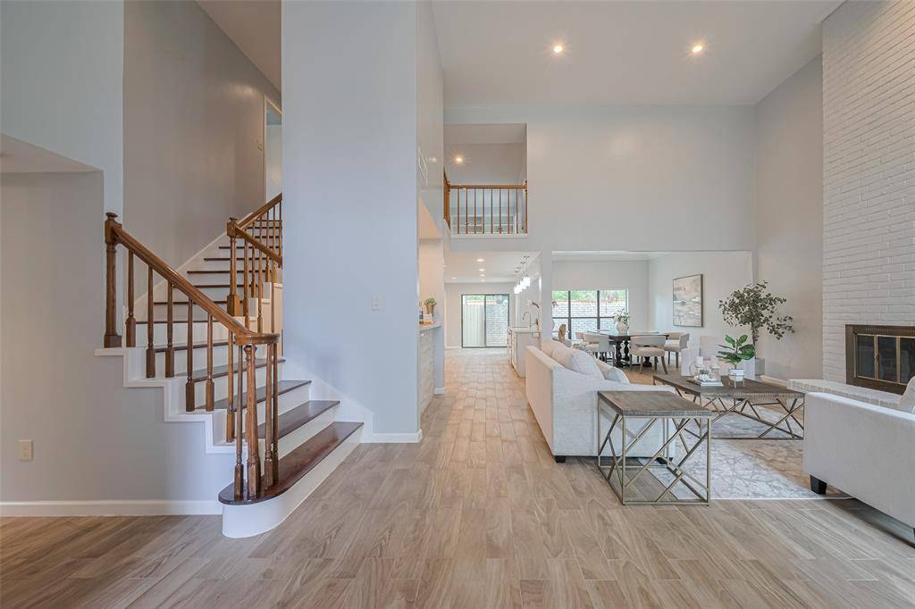 Houston, TX 77079,15600 Barkers Landing RD #20