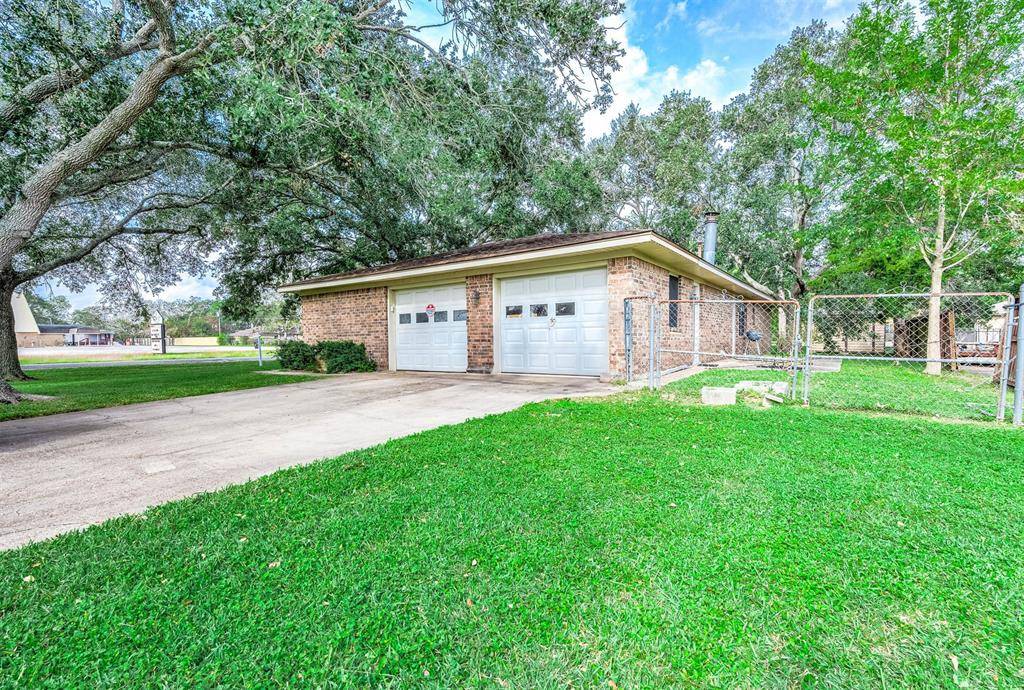 Alvin, TX 77511,1219 S Durant ST